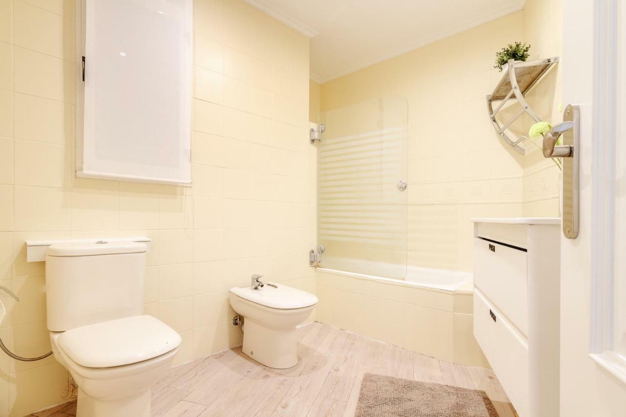 San Mames View Apartment Bilbao Exterior photo